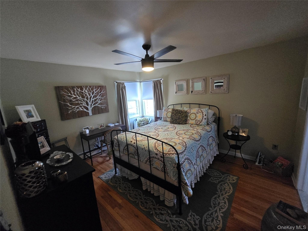 870 Noyack Road - Photo 11