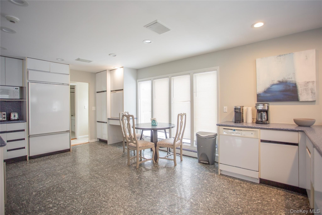 9 Kensington Street - Photo 3