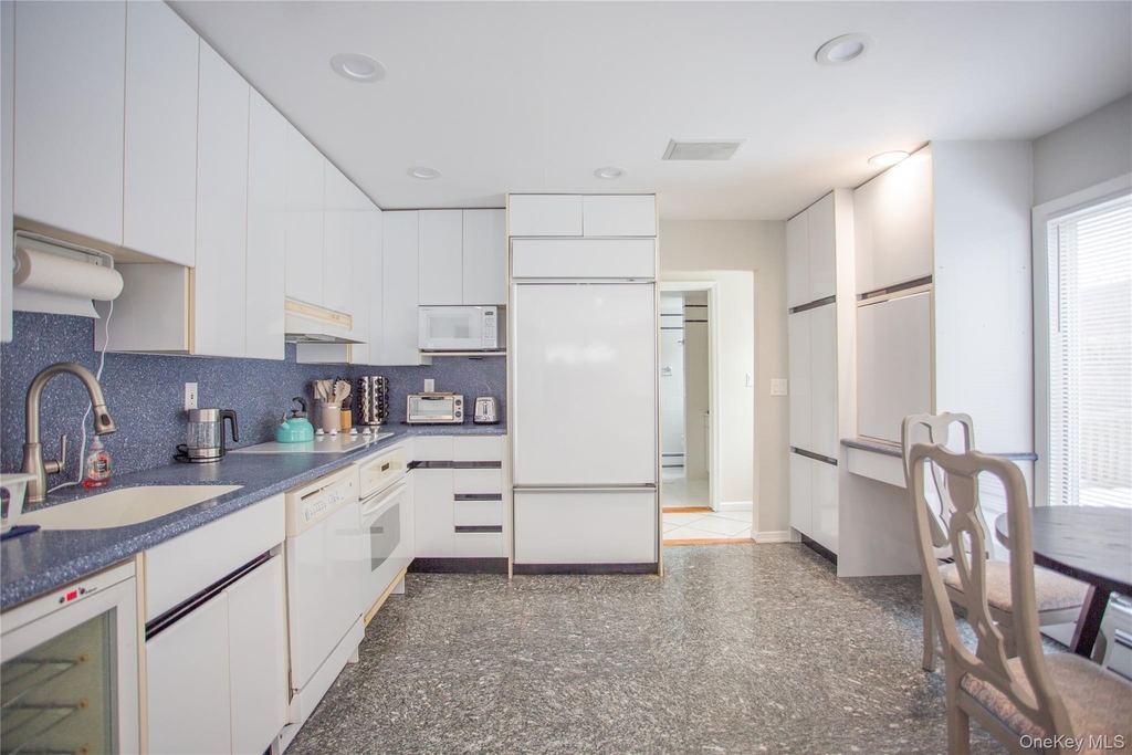 9 Kensington Street - Photo 5