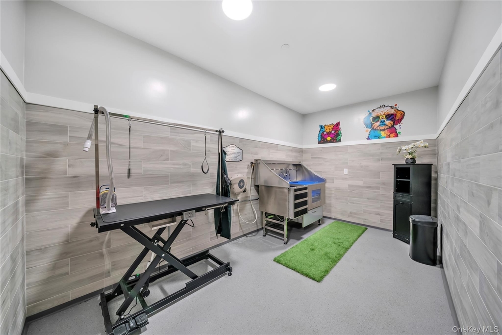 101 Searing Avenue - Photo 15