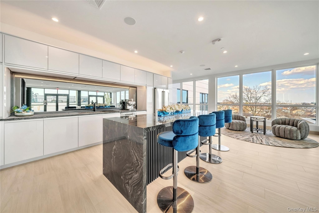 101 Searing Avenue - Photo 11