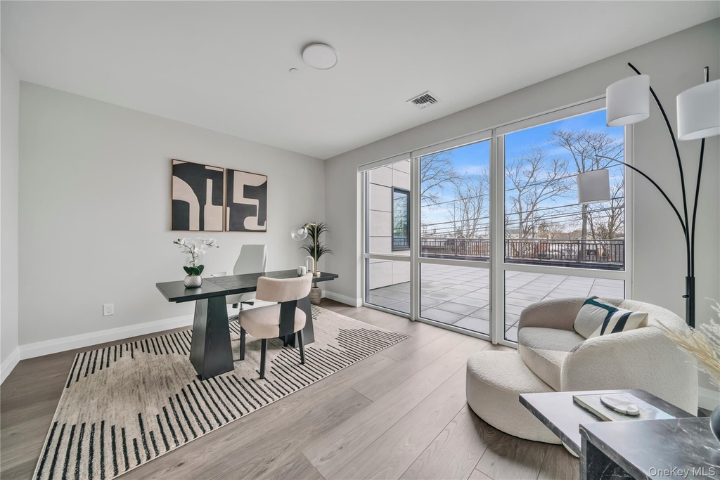 101 Searing Avenue - Photo 10