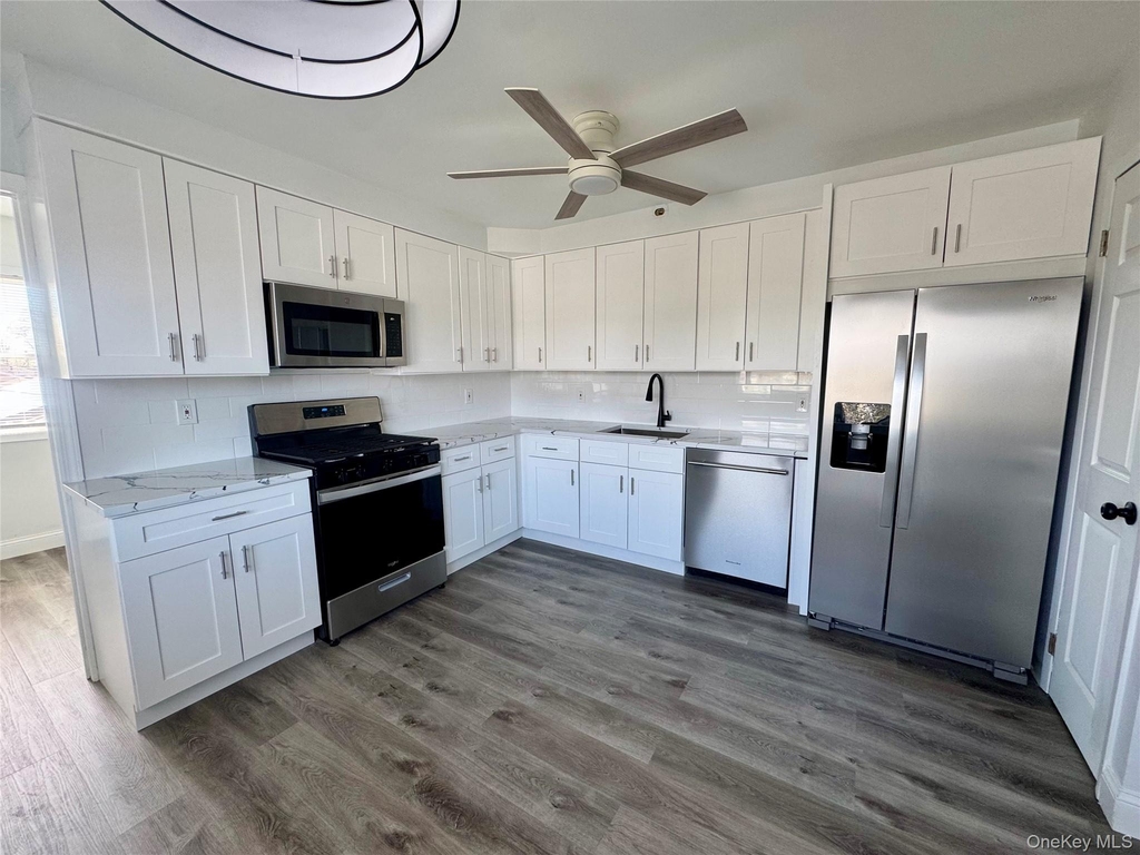 70 Burlington Avenue - Photo 0