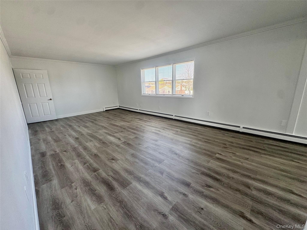 70 Burlington Avenue - Photo 3