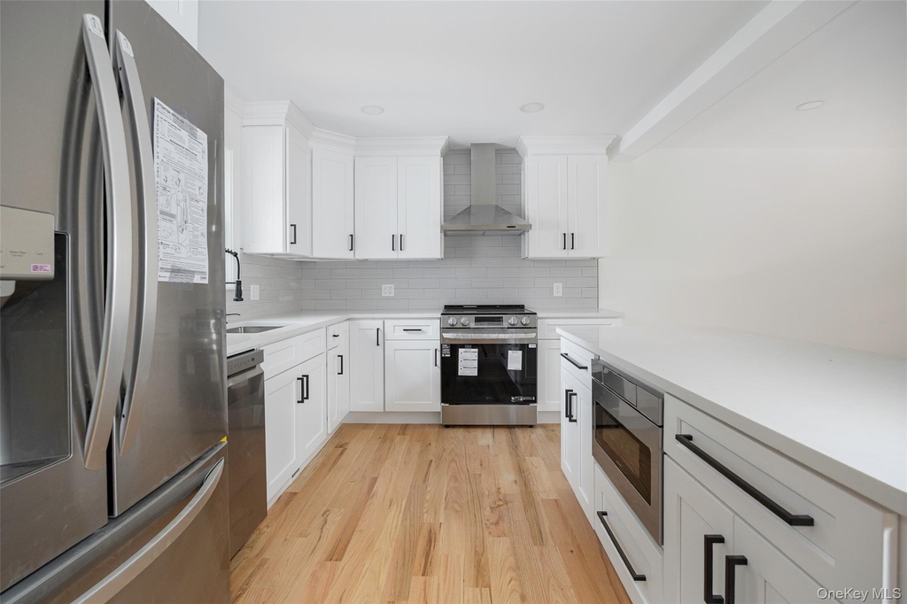 7441 S Broadway - Photo 4