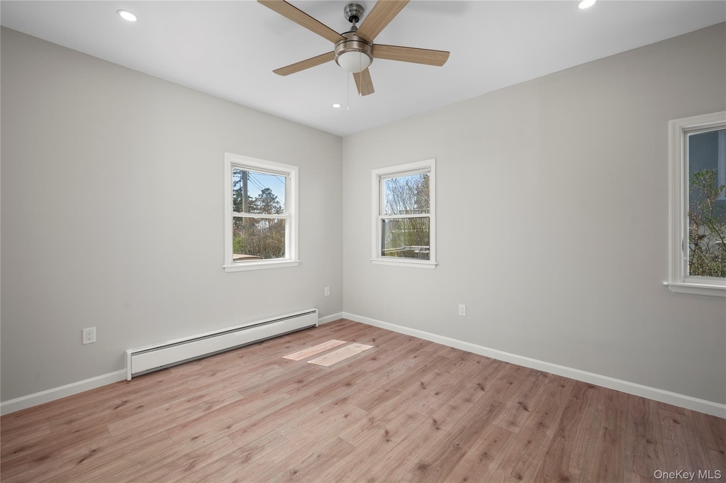 579 Broadway - Photo 7
