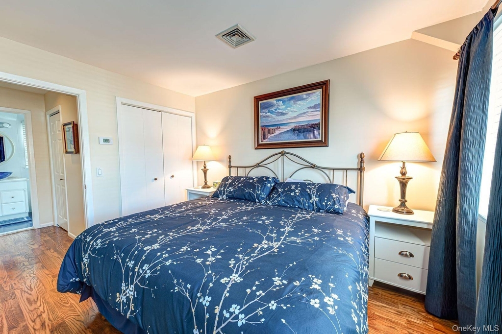 49 Canoe Place Road - Photo 7