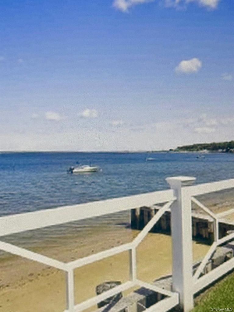 49 Canoe Place Road - Photo 13