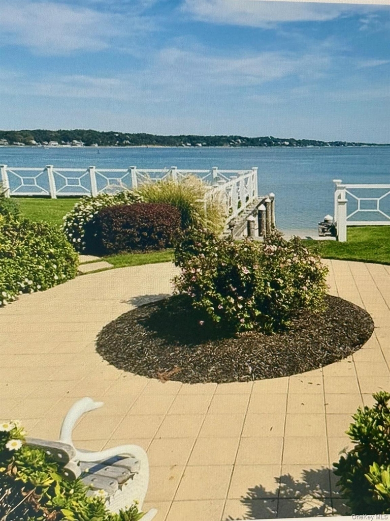 49 Canoe Place Road - Photo 12
