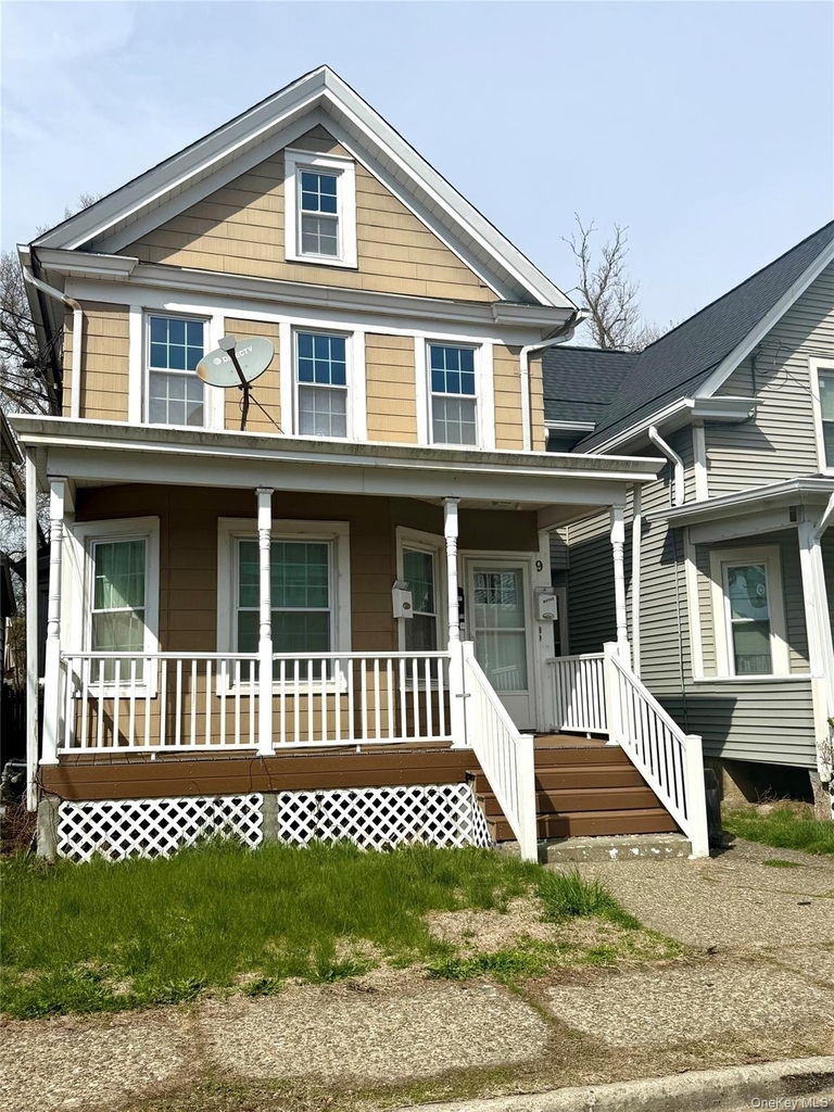 9 Arlington Place - Photo 0