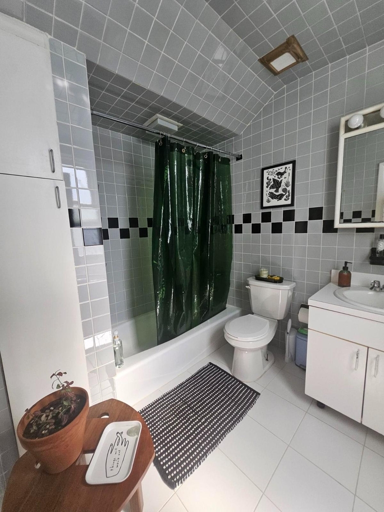 362 Carroll Street - Photo 5