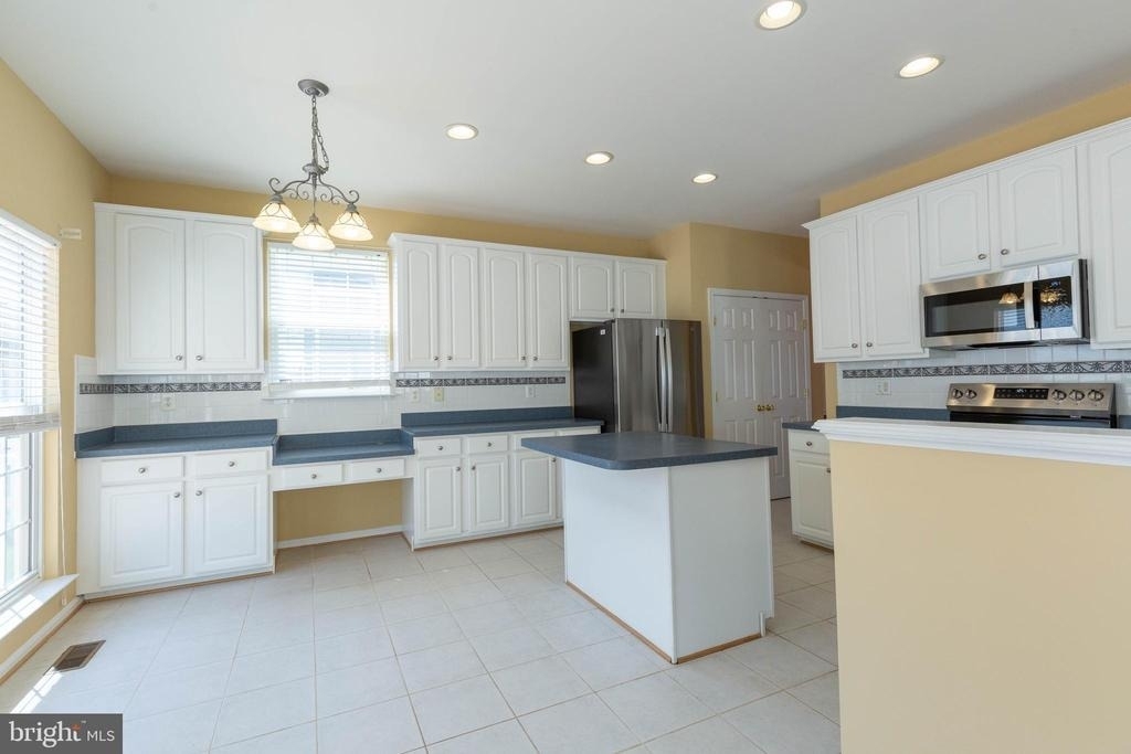 341 Bullskin Street - Photo 7