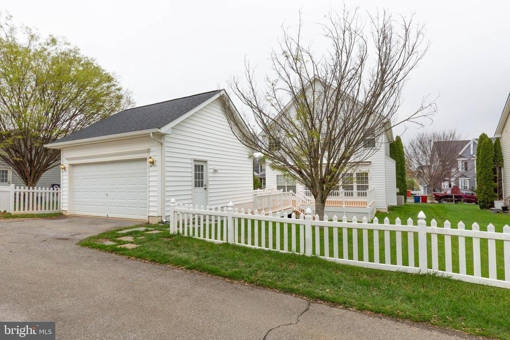 341 Bullskin Street - Photo 40