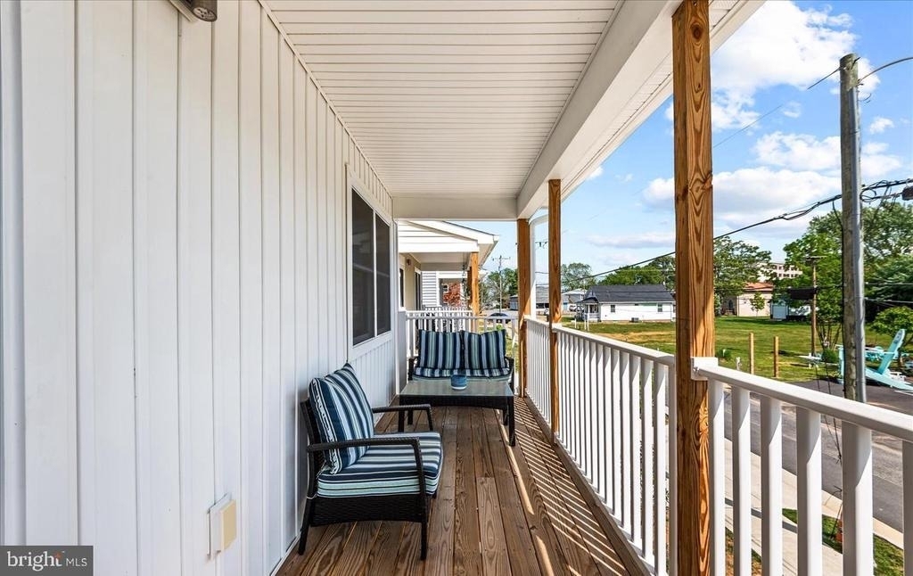 221 Wilder Avenue - Photo 11