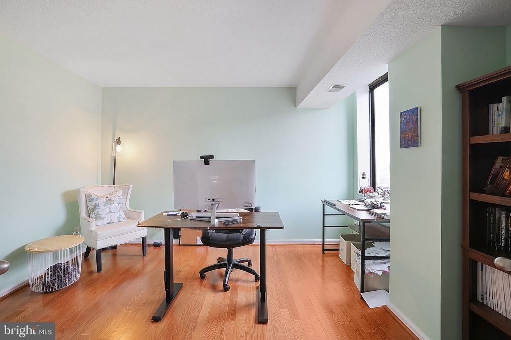 3713 S George Mason Drive - Photo 8