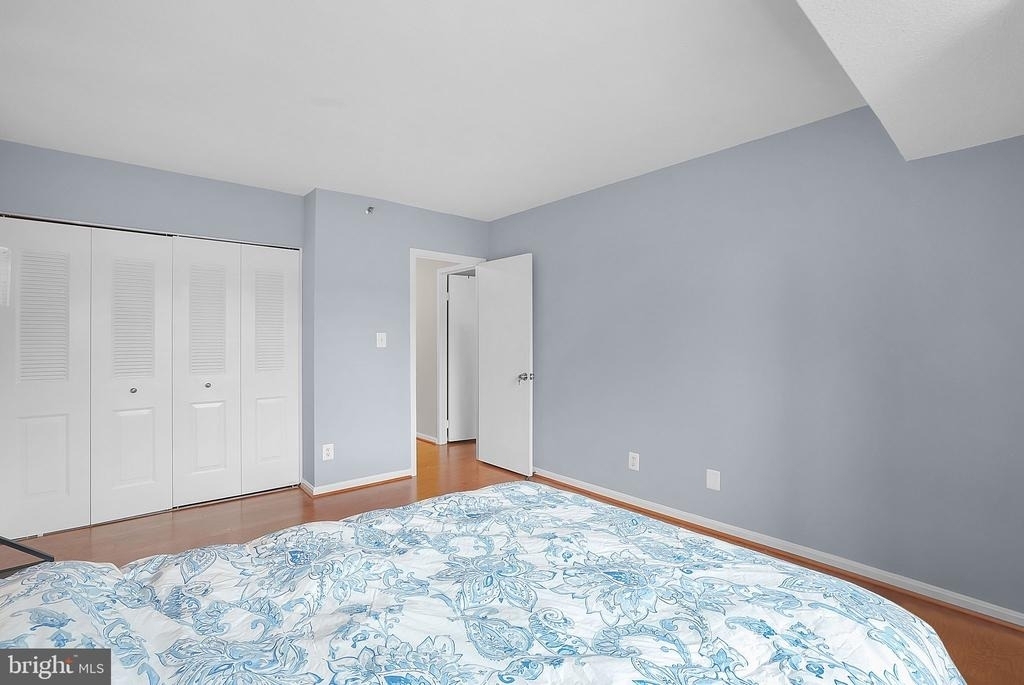 3713 S George Mason Drive - Photo 24