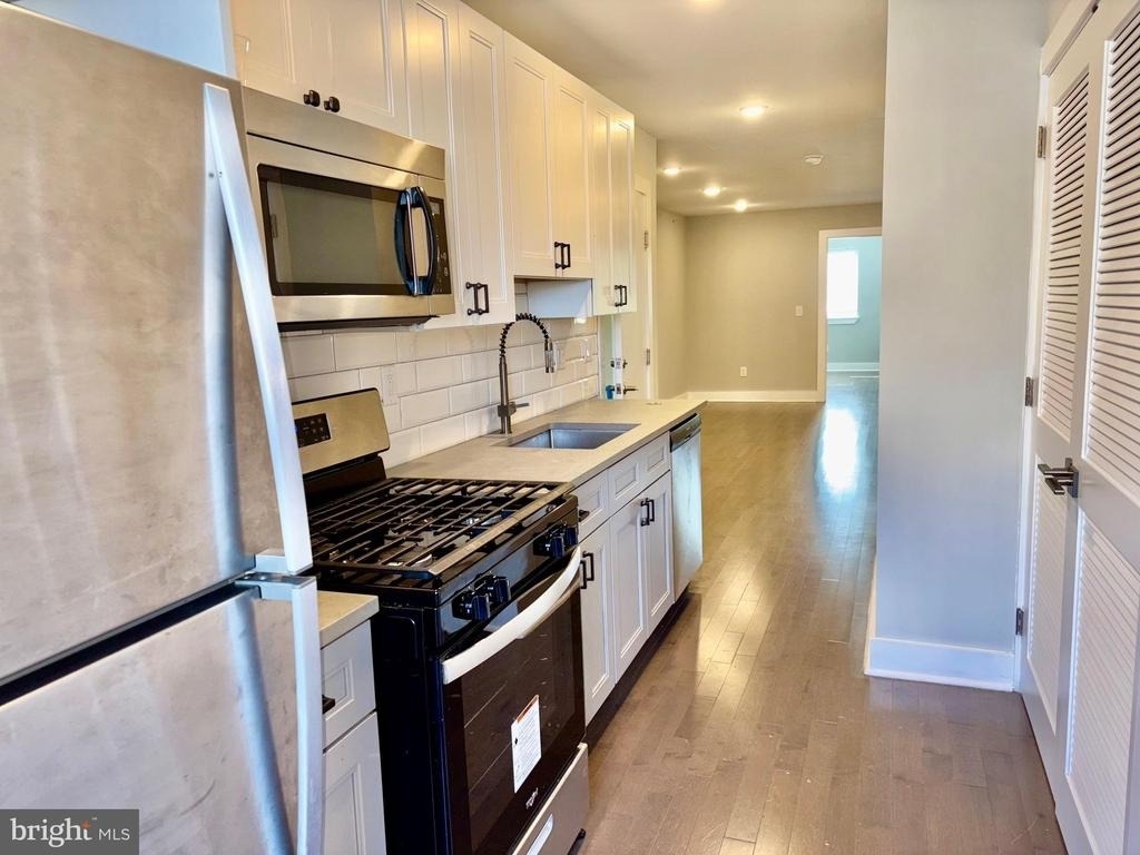 5334 Cedar Avenue - Photo 3
