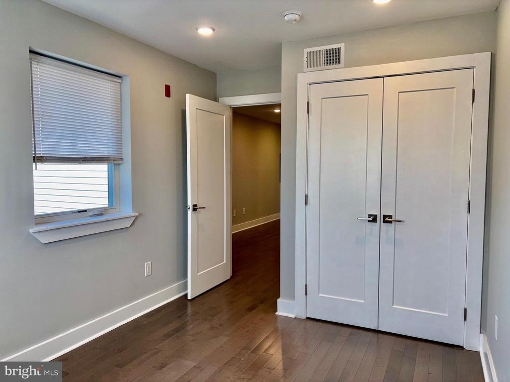 5334 Cedar Avenue - Photo 8