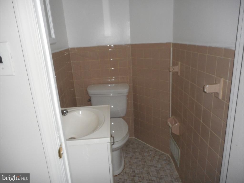 753 S Jessup Street - Photo 4