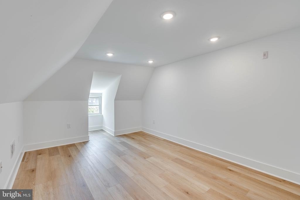4220 Baltimore Avenue - Photo 3