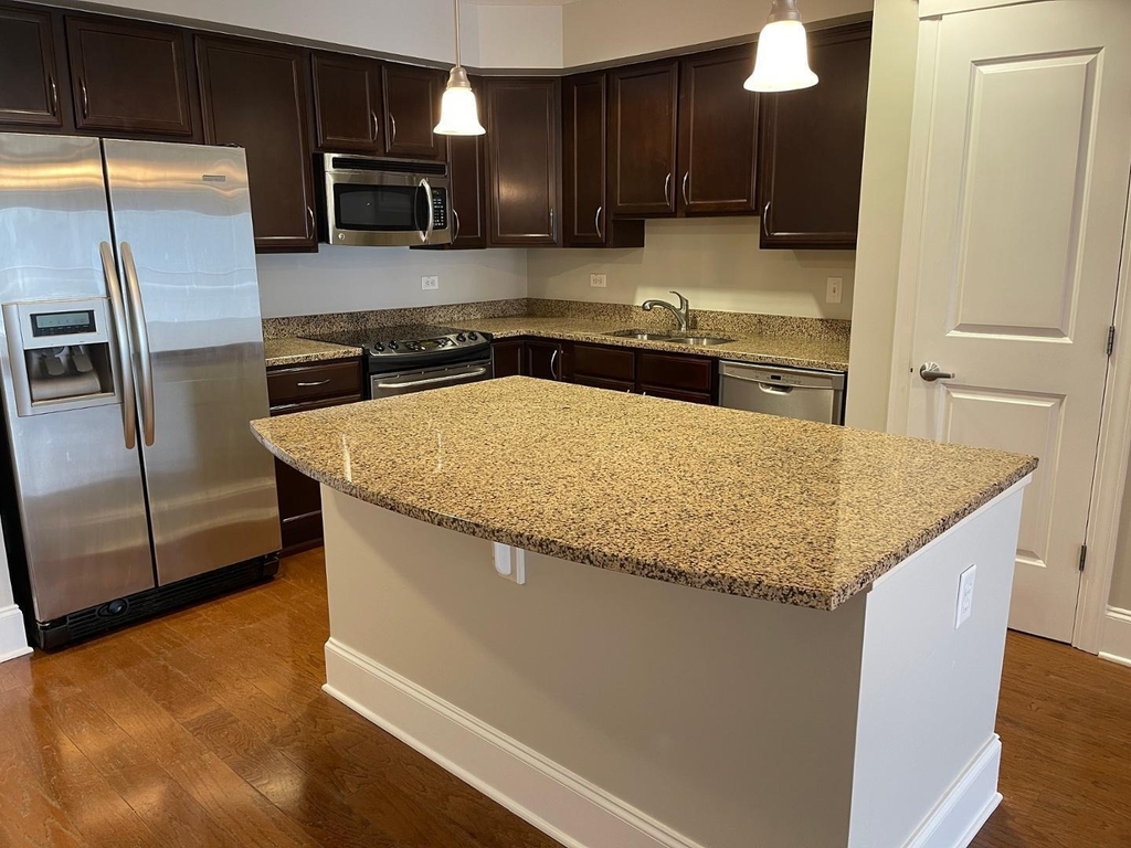 222 Glenwood Avenue - Photo 1
