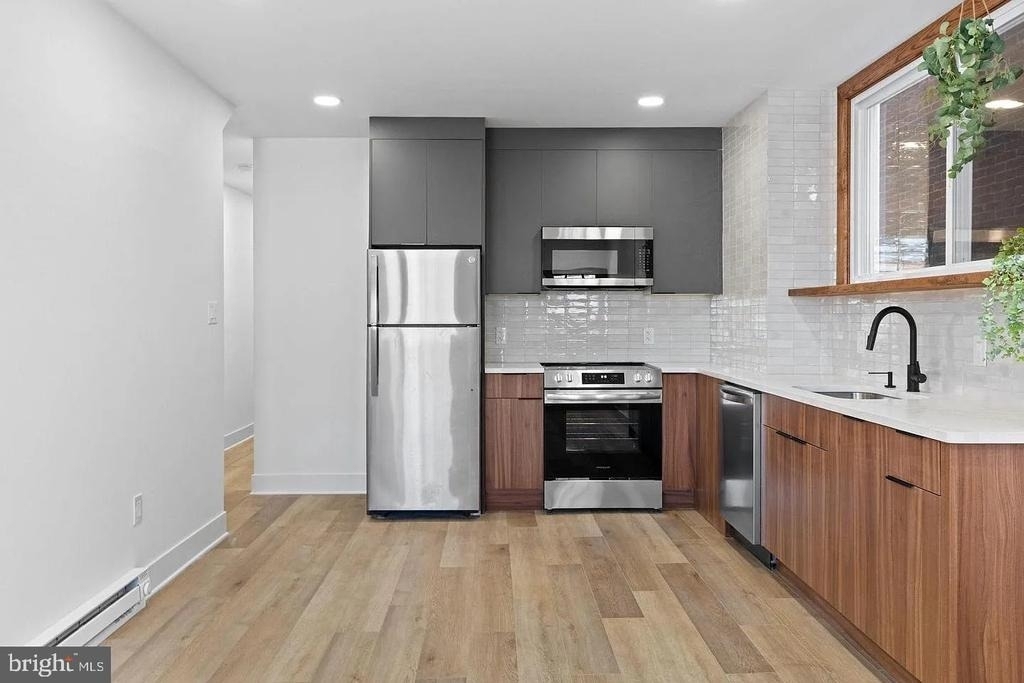 1502 S 52nd Street - Photo 4