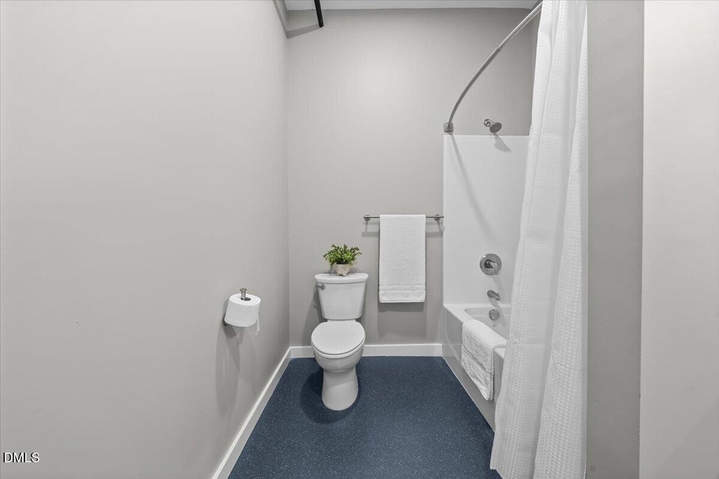 104 N Birch Avenue - Photo 10