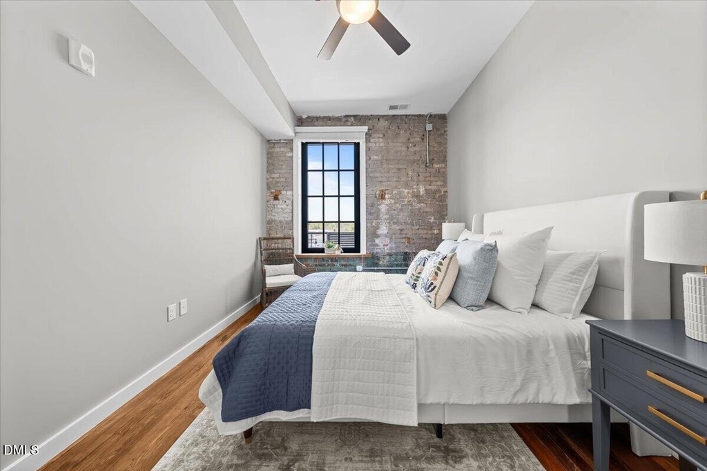 104 N Birch Avenue - Photo 7