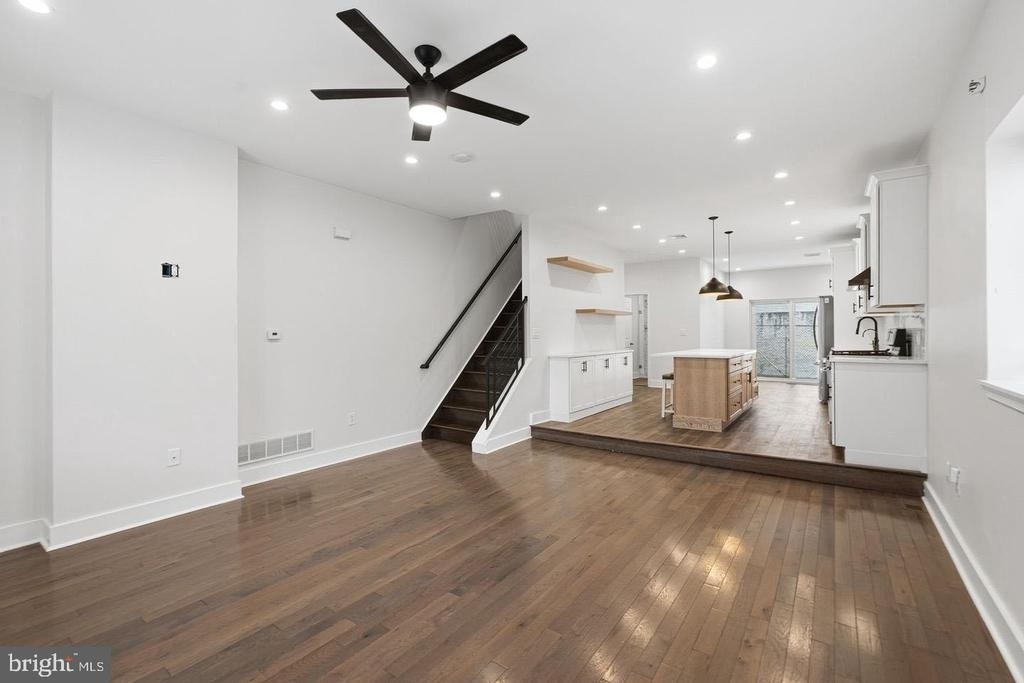2106 Manton Street - Photo 4