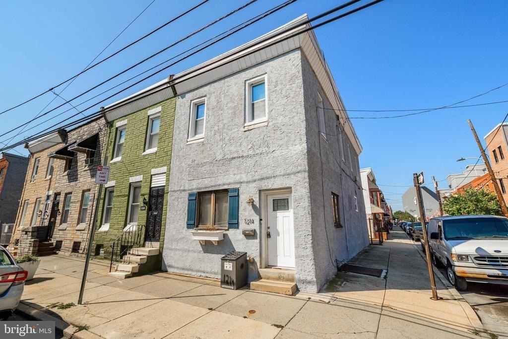 2106 Manton Street - Photo 0