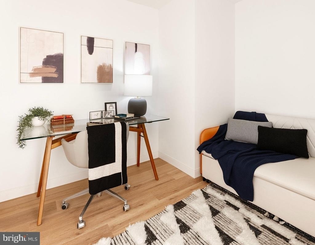 210 S 12th Street - Photo 8