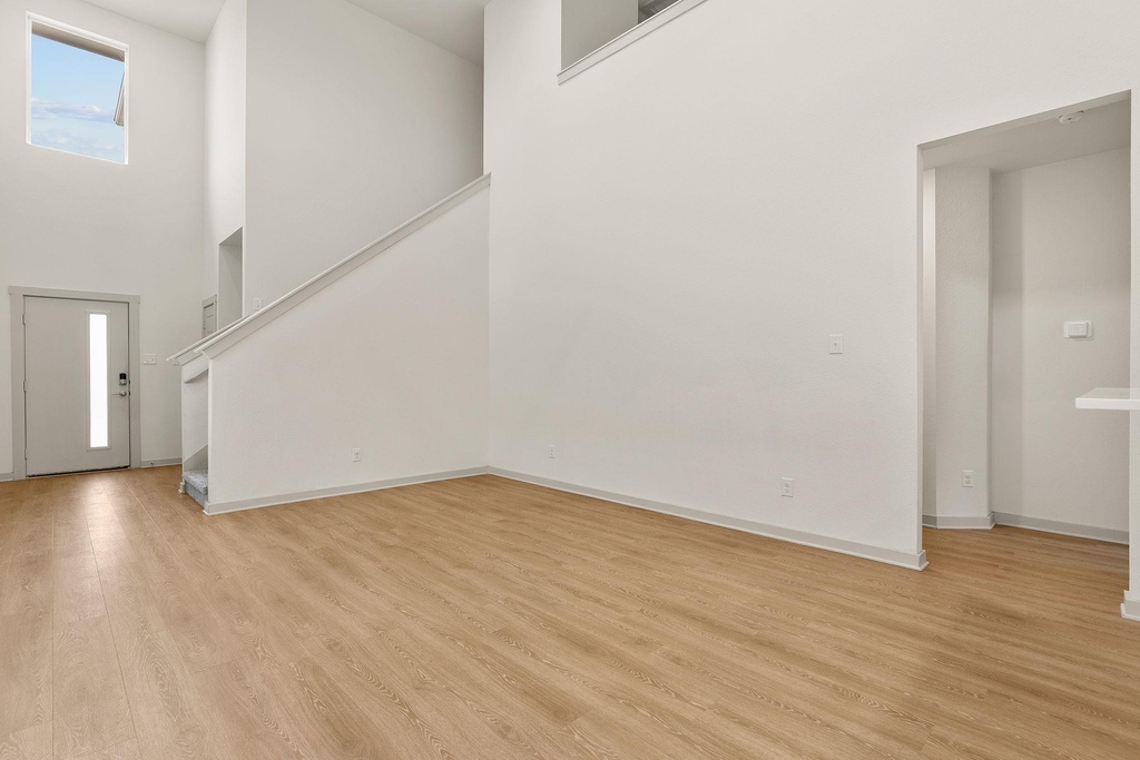 117 New Hampton Way - Photo 5