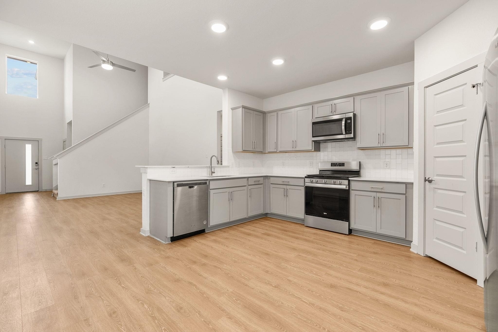 117 New Hampton Way - Photo 8