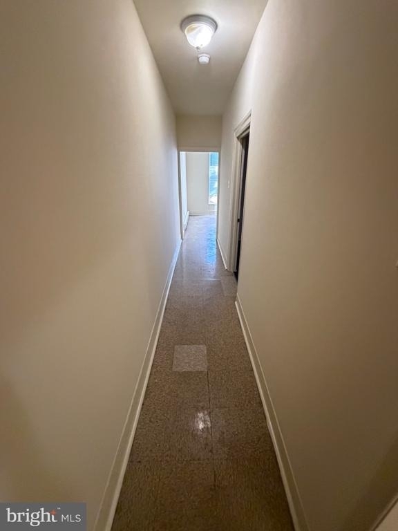 1103 Lindley Avenue - Photo 4