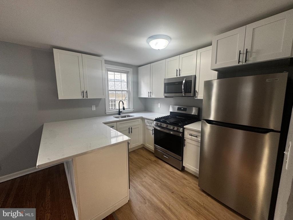 2315 Haverford Road - Photo 2