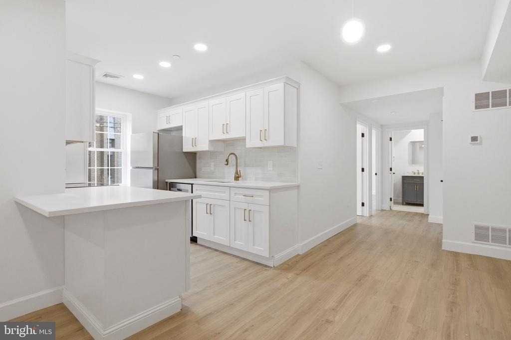 100 W Front Street - Photo 5