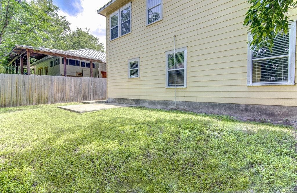 1702 Singleton Ave - Photo 26