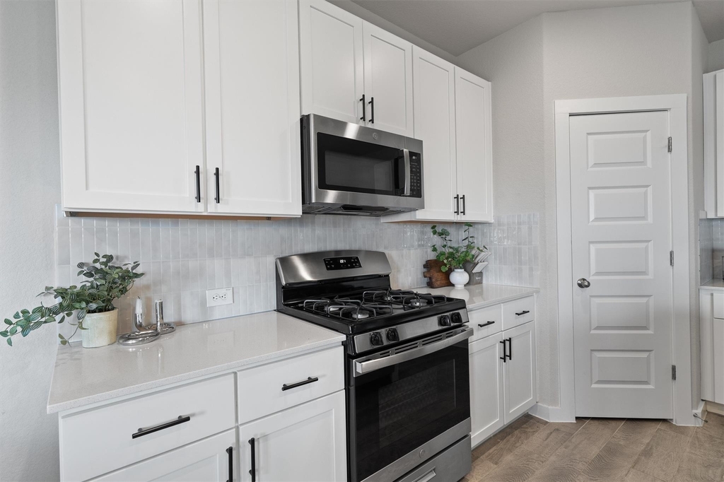11620 Comano Dr - Photo 12
