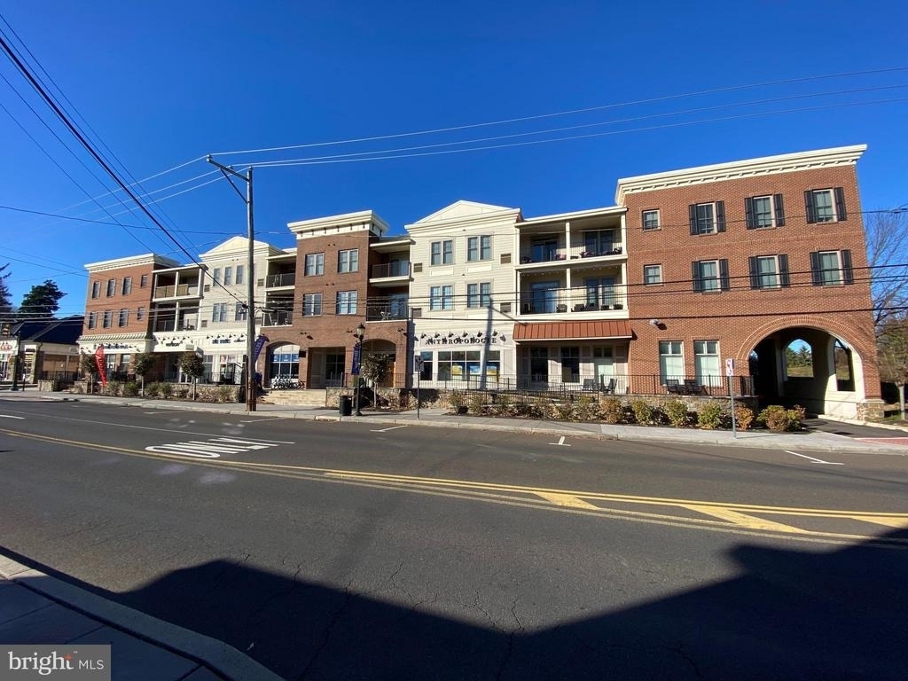 200 N Sycamore Street - Photo 14
