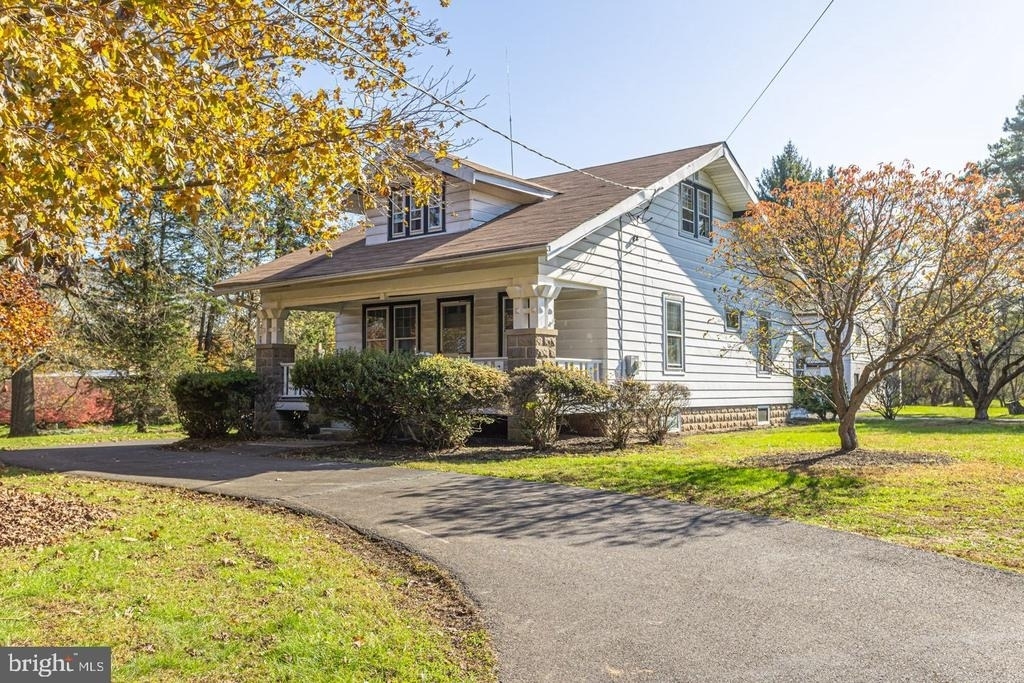 1525 Yardley Newtown Road - Photo 1