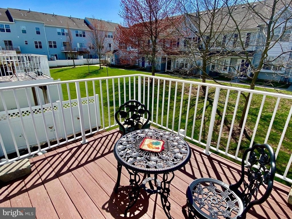 240 William Livingston Court - Photo 32