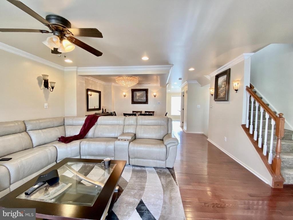 240 William Livingston Court - Photo 6