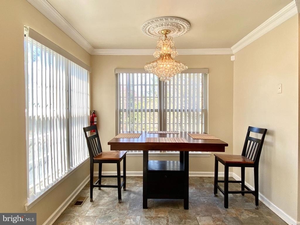 240 William Livingston Court - Photo 15