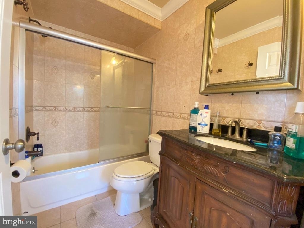 240 William Livingston Court - Photo 25