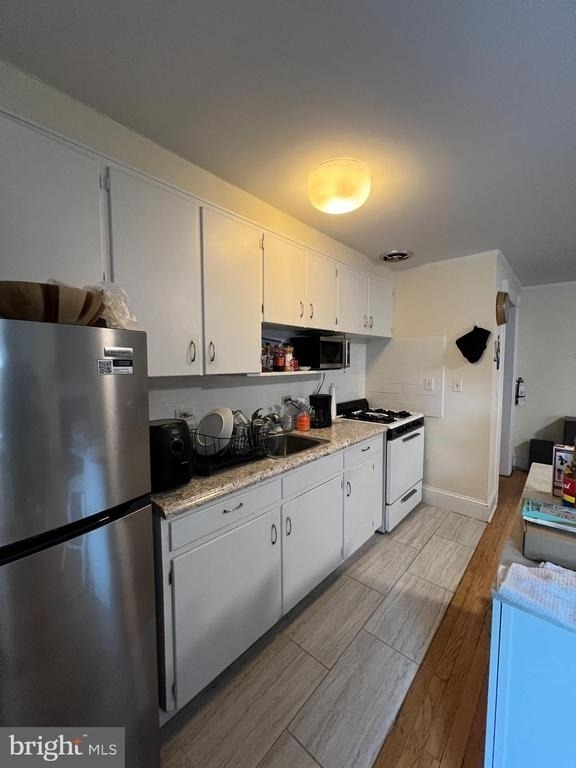 200 Nassau Street - Photo 8