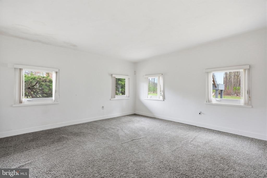 25 Diverty Road - Photo 13
