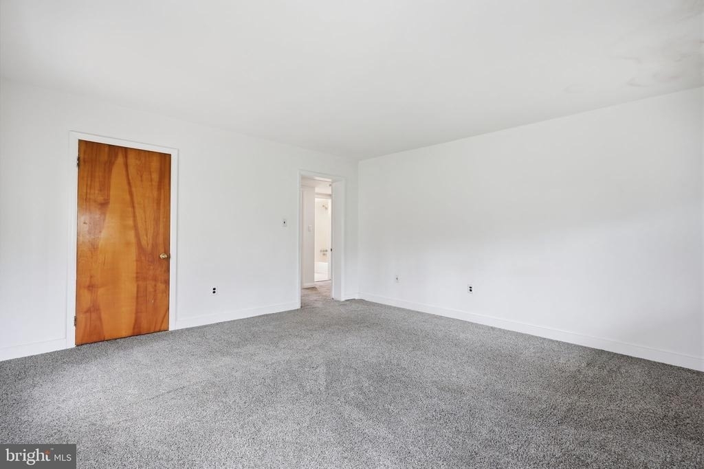 25 Diverty Road - Photo 9