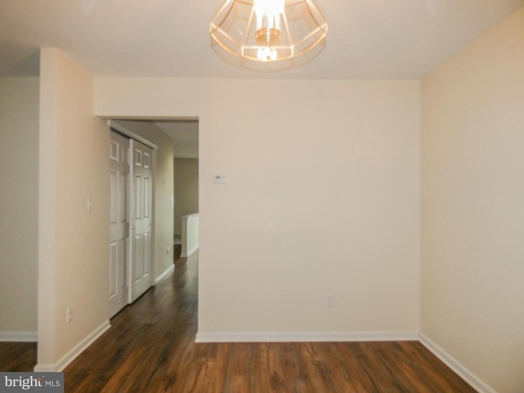 2105 Lexington Mews - Photo 14