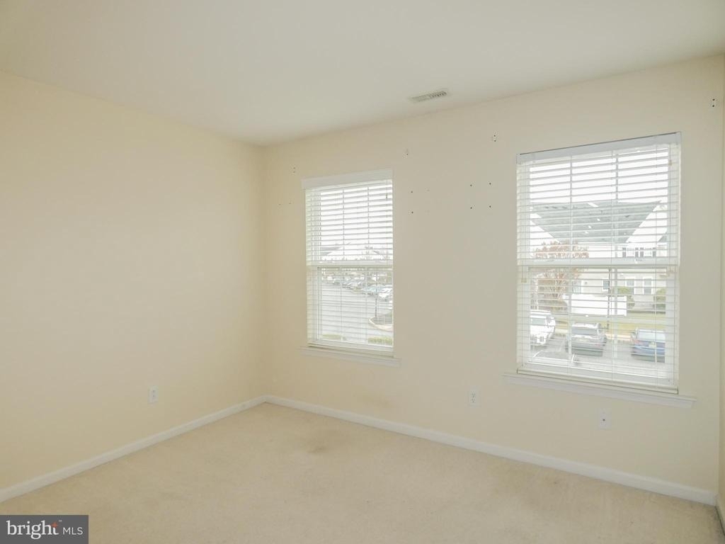 2105 Lexington Mews - Photo 29