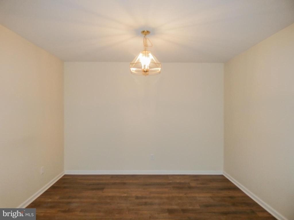 2105 Lexington Mews - Photo 17